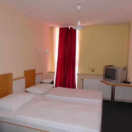 Split 3* Glamoc