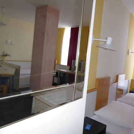 Hotel Split 3*